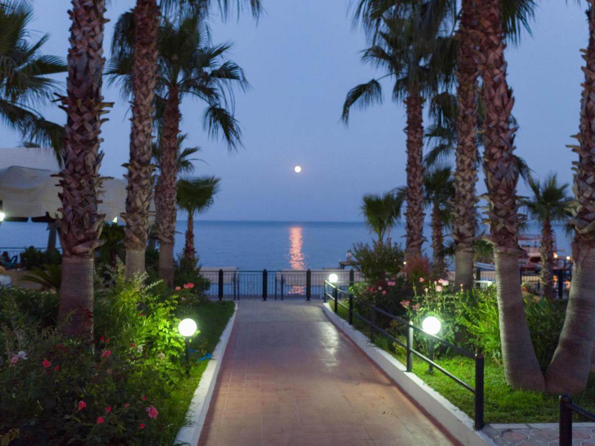 Club Akman Beach Çamyuva Exteriör bild