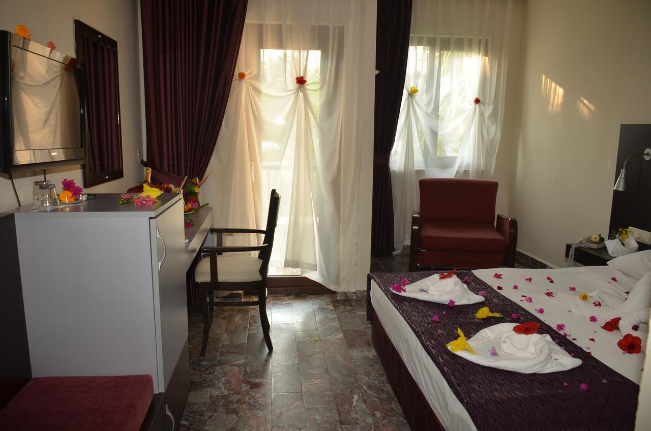 Club Akman Beach Çamyuva Exteriör bild
