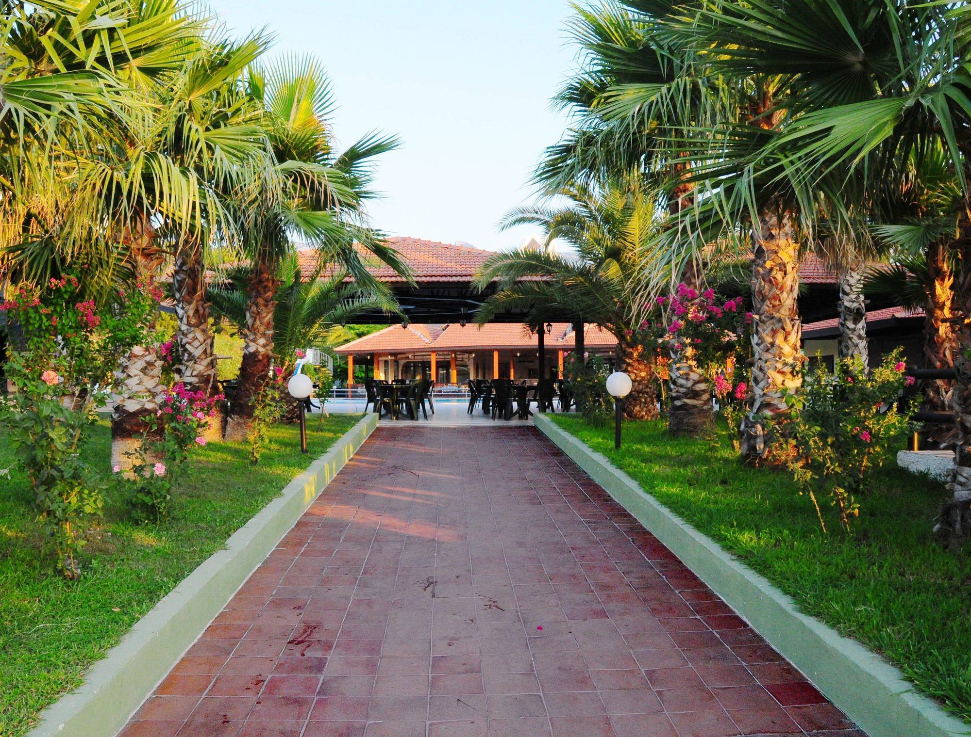 Club Akman Beach Çamyuva Exteriör bild