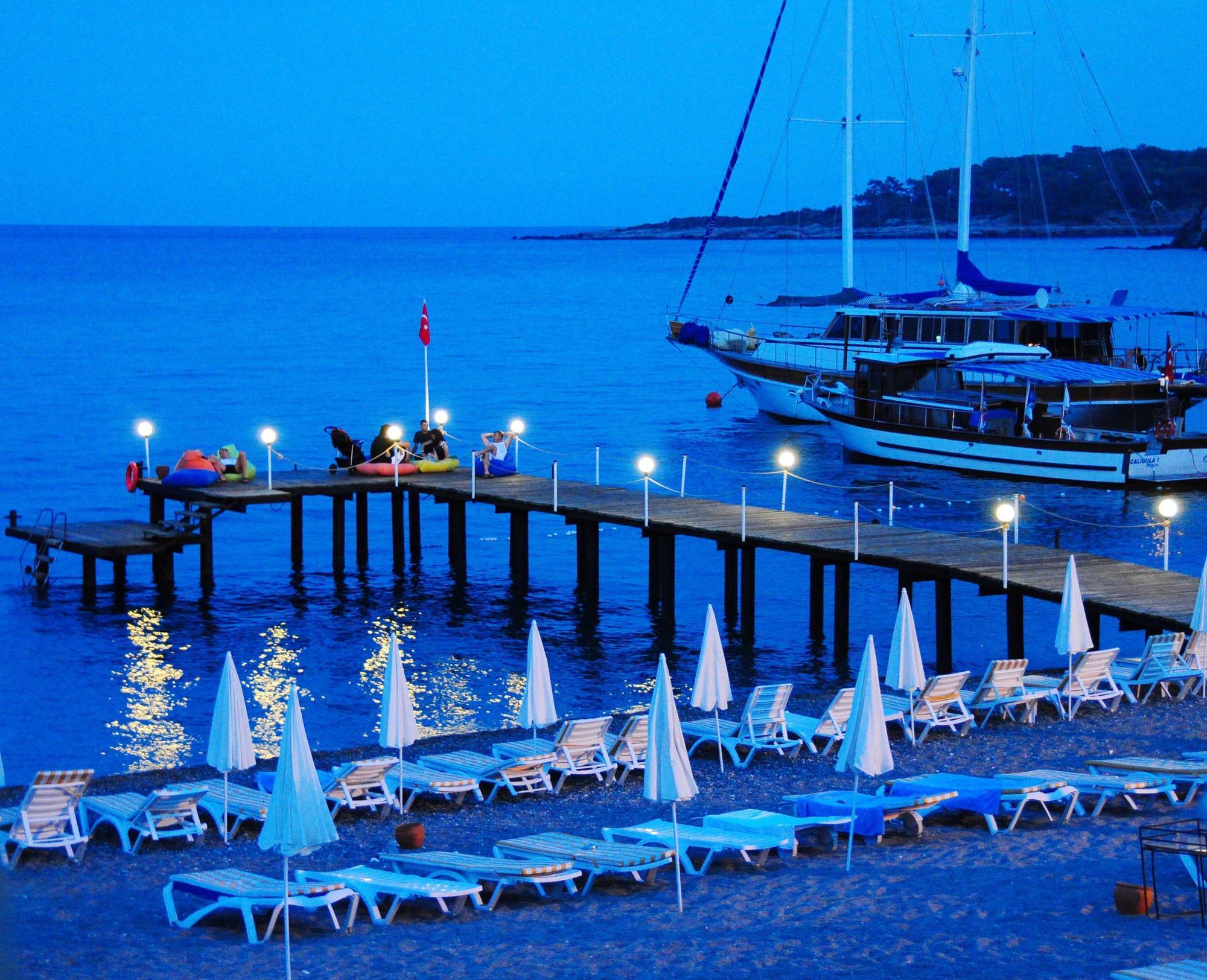 Club Akman Beach Çamyuva Exteriör bild